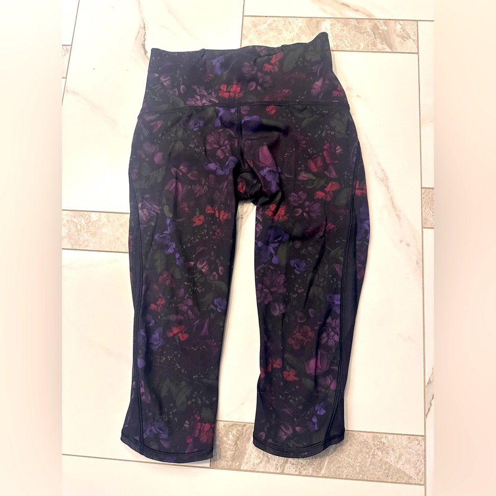 Lululemon swift crop leggings 6